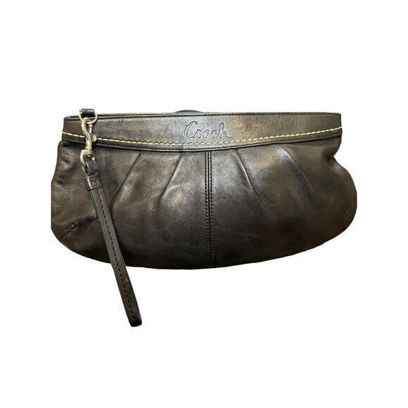 Coach‎ Soho Pleated Matted Black Leather Clutch Wristlet Handbag Purse F13734 - Picture 5 of 14